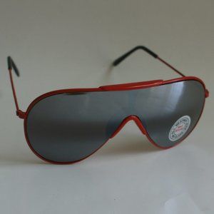 True Vintage Classic Sports Aviator all weather lens sunglasses